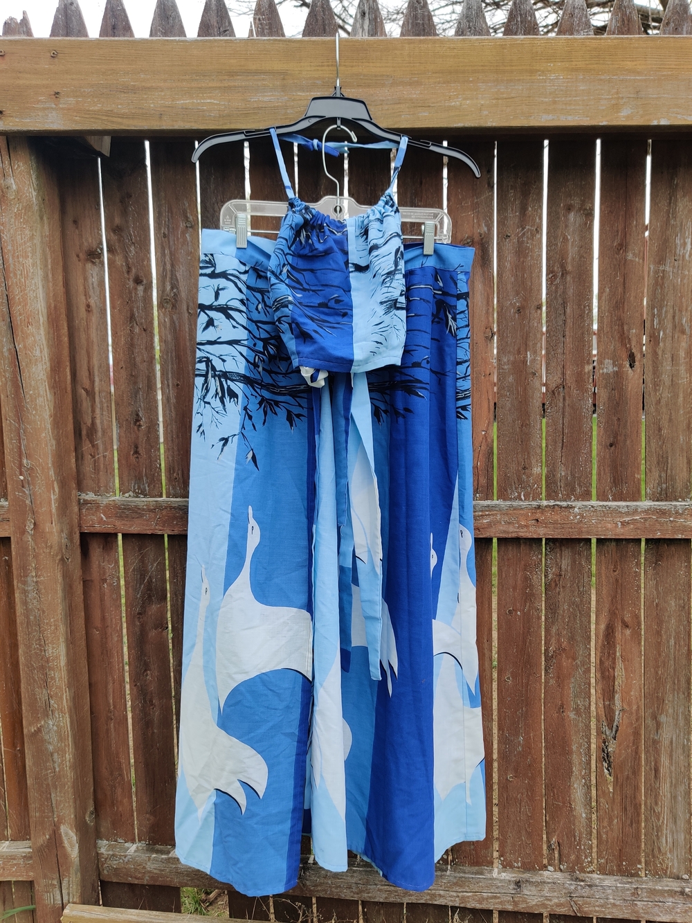 Blue Crane Print Two-Piece halter top wrap-around skirt Set